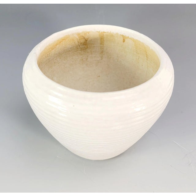 Wheel-Thrown Studio Pottery Ribbed Cream White Vase, 5.25" For Sale - Image 4 of 10