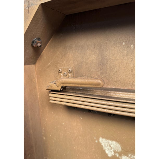 Mid-Century Modern Expanding Walnut Dining Table by Broyhill For Sale - Image 9 of 12