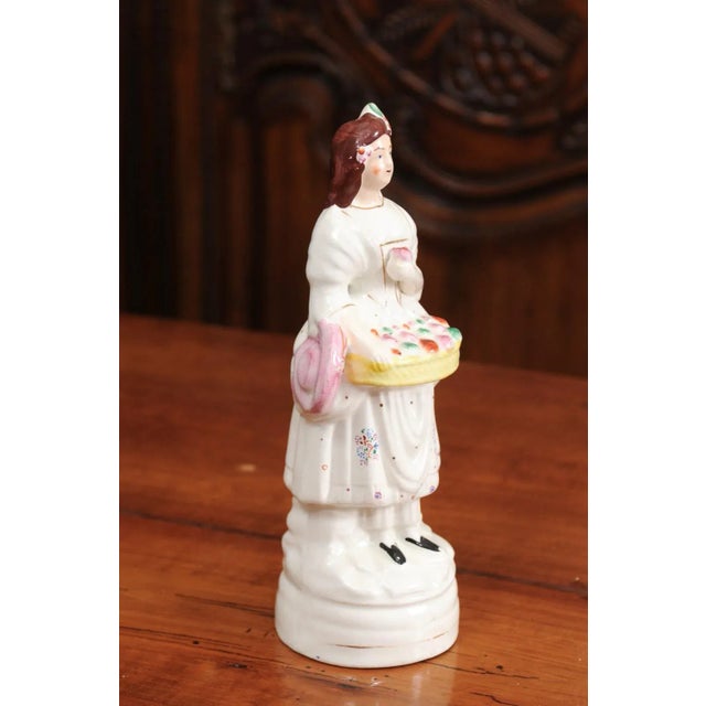 Mid 20th Century Small English Porcelain Decorative Figurine Depicting Lady with Floral Basket For Sale In Atlanta - Image 6 of 12