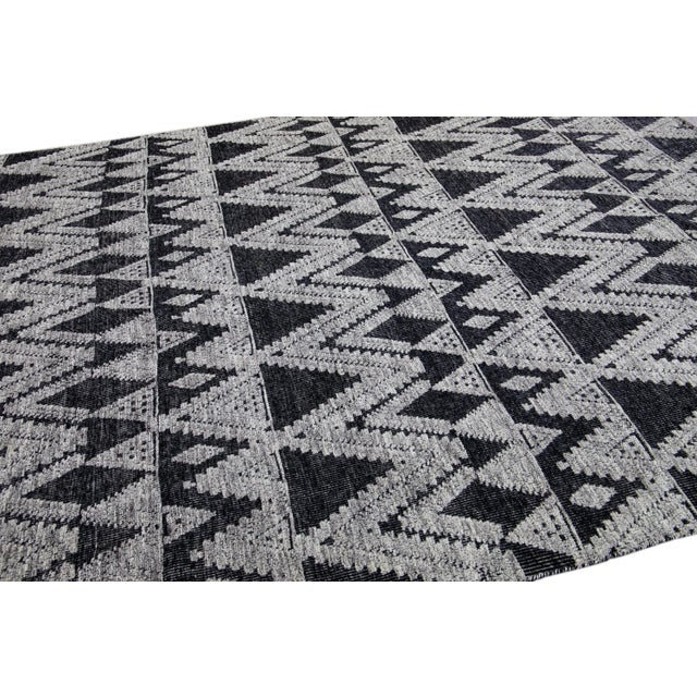 Textile Modern Apadana's Safi Collection Handmade Charcoal and Gray Designed Wool Rug For Sale - Image 7 of 12