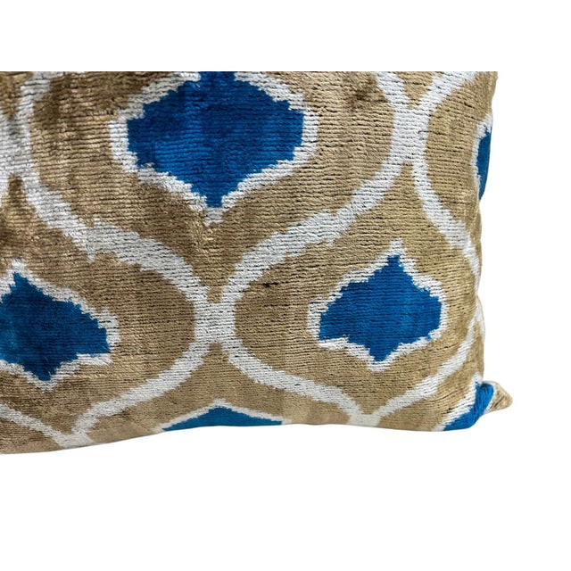 Large Silk Cushion Cover with Ikat Design, 2000s For Sale - Image 3 of 11