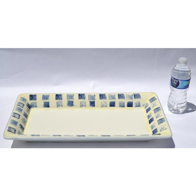 1980s Dansk Italy Ceramic Glazed Blue Checkered Rectangular Serving Platter For Sale In Miami - Image 6 of 16