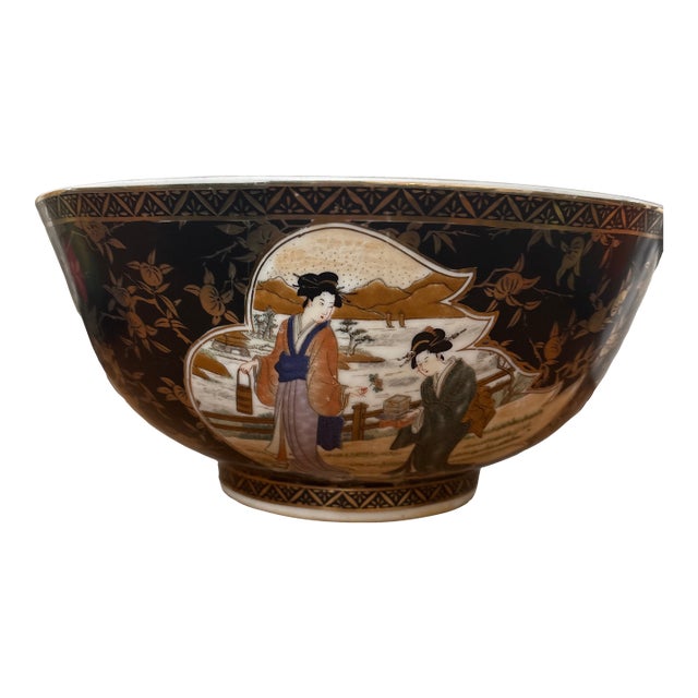 Meiji Period (1868-1912) Satsuma Bowl With Images of Geisha and Children and the Shimazu Mark For Sale