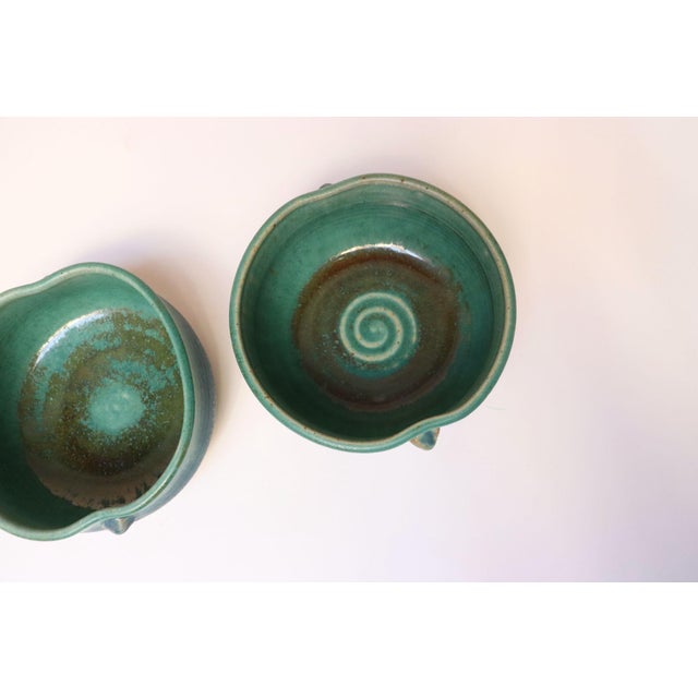 Set of Three Vintage Matte Teal Glaze Studio Ceramic Bowls by Deanna Nichols For Sale - Image 13 of 18
