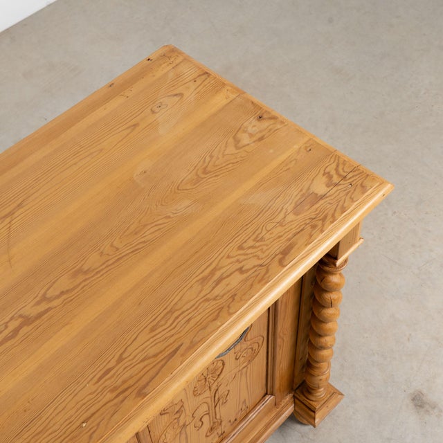 Mid 19th Century 19th Century Pine Sideboard From Denmark For Sale - Image 5 of 18