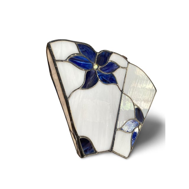Glass Stained Glass Wall Sconce, French Art Nouveau, 1910, 1890s For Sale - Image 7 of 14