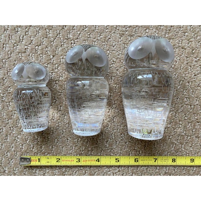 Set of 3 Vintage 1960's Kosta Boda Crystal Owl Paperweights Handblown by Vicke Lindstrand, Signed and Numbered For Sale - Image 11 of 12