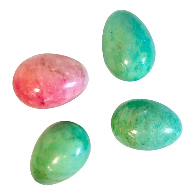 Vintage Italian Hollywood Regency Polished Alabaster-Marble Eggs - Set of 4 - Easter. For Sale