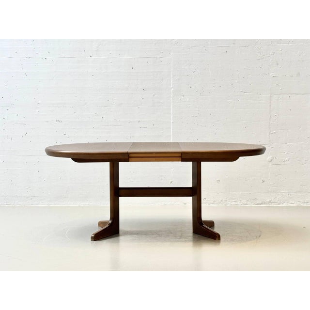 Extendable Oval Dining Table in Oak, 1970s For Sale - Image 5 of 17