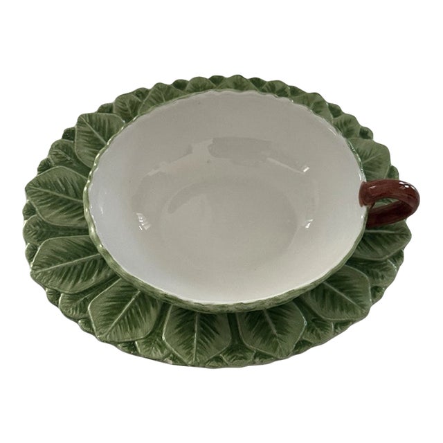 Vintage Mottahedeh Majolica Leaf Cup & Saucer Made in Italy For Sale