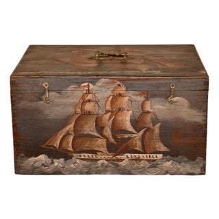 !9th Century Pine Box With Hand-Painted Decoration For Sale