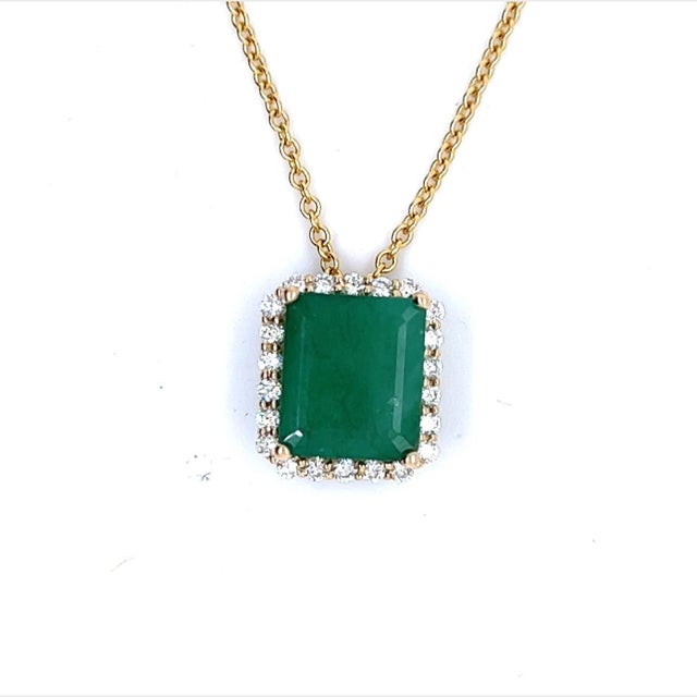 Traditional Natural Emerald Diamond Pendant Necklace 14k Yellow Gold 5.05 TCW Certified For Sale - Image 3 of 8