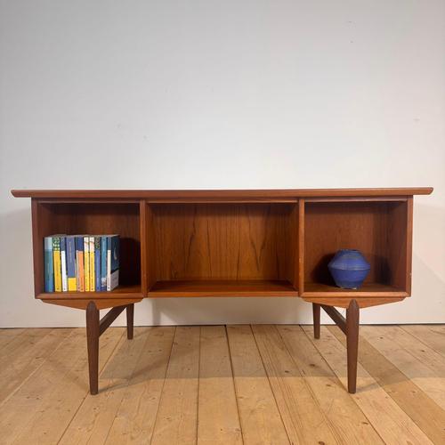 Scandinavian Teak Desk, 1960s For Sale - Image 8 of 9