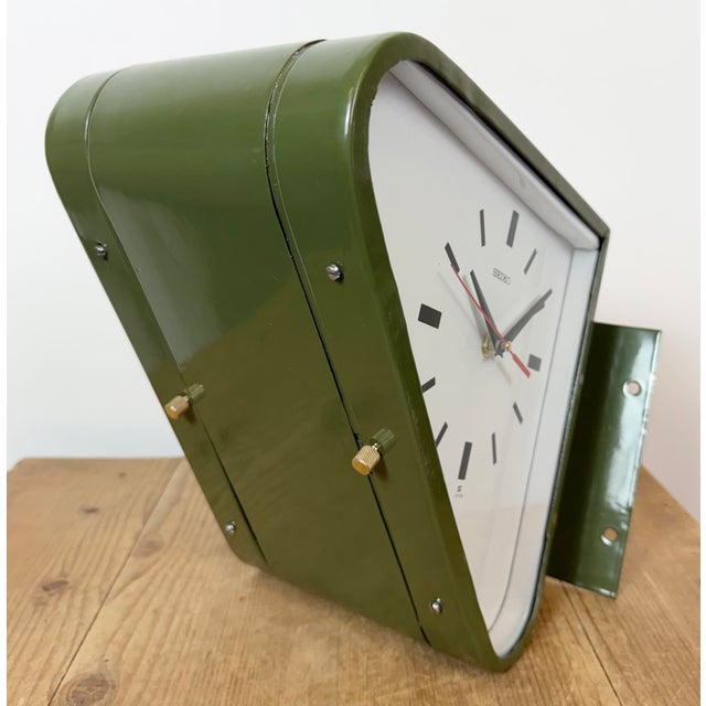 Vintage Green Ships Double-Sided Wall Clock from Seiko, 1970s For Sale - Image 14 of 18