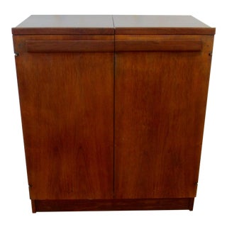 Mid Century Modern Brown Saltman Rolling Bar Cart Cabinet Server Dry Bar For Sale