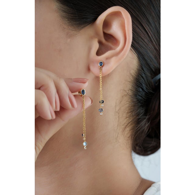 18k Gold Linear Drop Dangle Earrings With 1.2ct Blue Sapphire & Diamond- A Pair For Sale In New York - Image 6 of 14