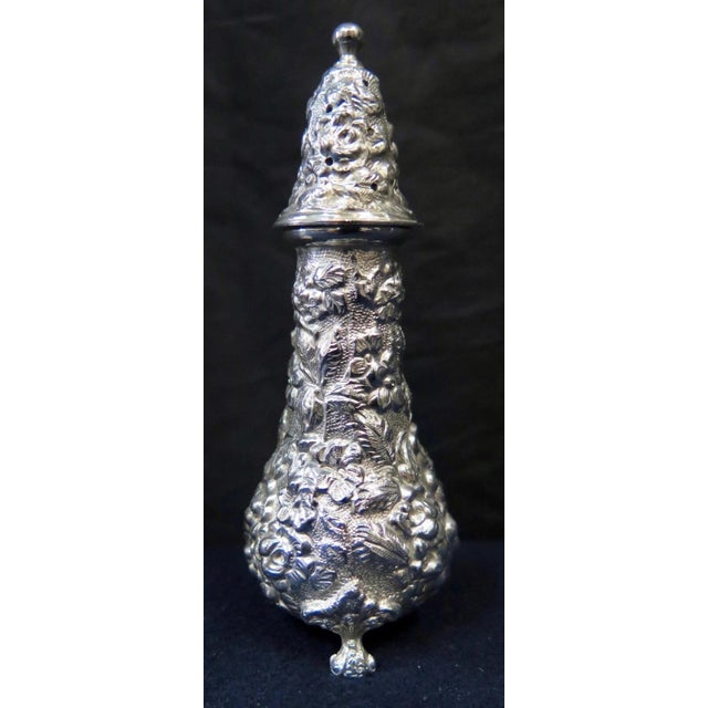 Early 20th Century "Stieff" Decorative Salt & Pepper Shaker - A Pair For Sale In New York - Image 6 of 12
