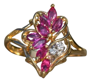 The Tuscumbia: Ladies 14K Gold Ring set with Rubies and Diamonds