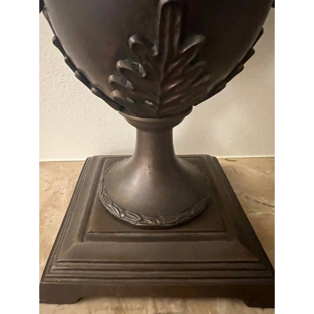 1970s Pair of Vintage Bronze Mantel Urns or Vases With Lids For Sale - Image 5 of 7