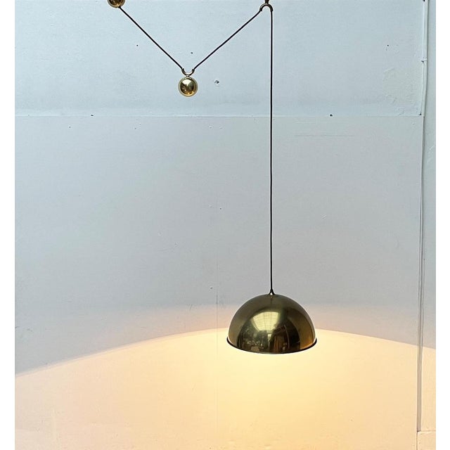 Vintage German Postmodern Brass Model Duos Counterweight Pendant Light by Florian Schulz, 1980s For Sale - Image 13 of 18