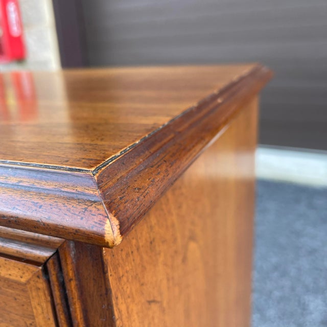 Vintage Henredon Fine Furniture Chippendale Mahogany 3 Drawer Bachelor