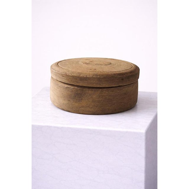 Antique Swedish Hand-Carved Oak Lidded Box, 1800s For Sale - Image 3 of 9