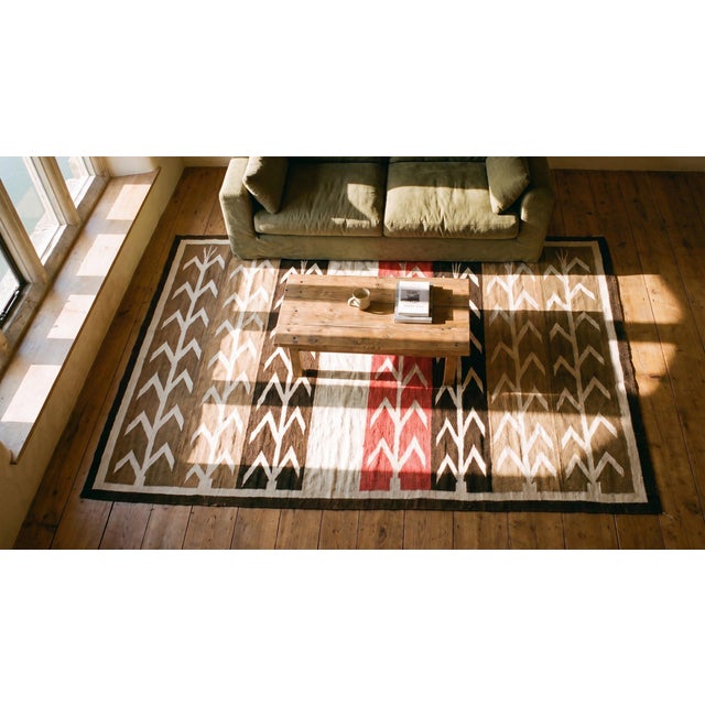 Early 20th Century Navajo Pictorial rug with Corn Design 4'6'' x 8'8'' For Sale - Image 9 of 9