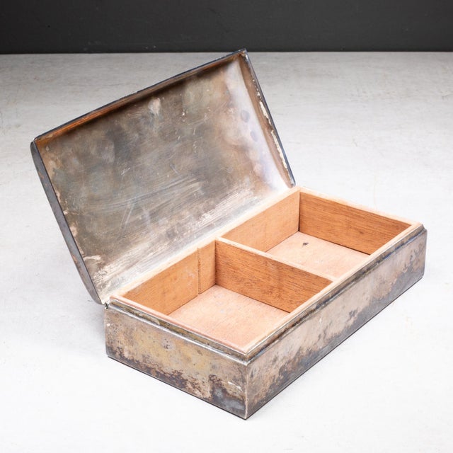 Vintage 1959 Sinclair Oil "Capacity Day" Commemorative Desk Box by Dieges & Clust For Sale - Image 4 of 9