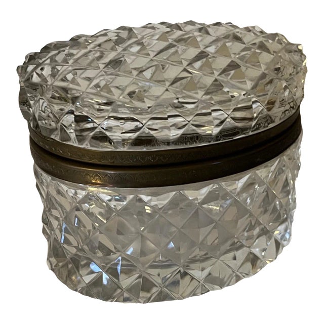 Early 20th Century French Cut Crystal Oval Hinged Glass Box For Sale