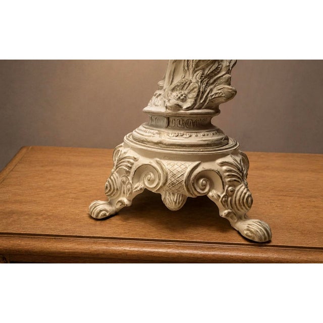 Vintage Hollywood Regency Style Cherub Table Lamp For Sale - Image 4 of 9