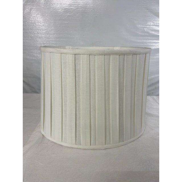 Rustic Large Oval White Box Pleat Linen Drum Shade For Sale - Image 3 of 8