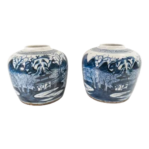 20th Century Pair Decorative Chinoiserie Middle Eastern Blue and White Ginger Jars