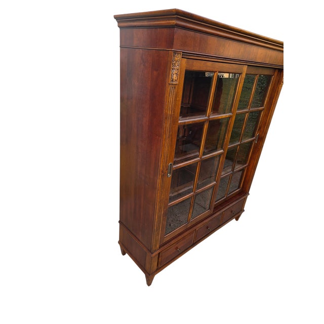 Traditional 1990s Ethan Allen Townhouse Sliding Door China Cabinet Display Curio Bookcase Hutch For Sale - Image 3 of 18