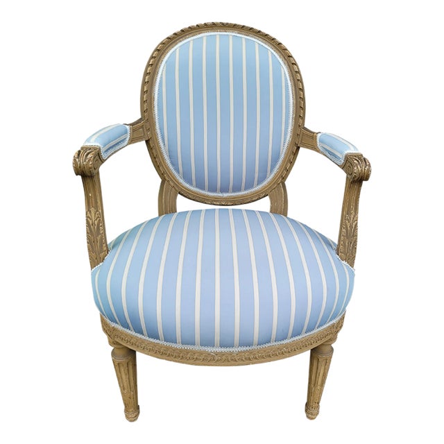 French Louis XVI-Style Painted Blue Silk Chair For Sale