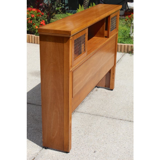 Mid-Century Modern Full Size Bar Headboard – 1970s Vintage Wood Frame With Storage & Brass Grille Panels For Sale - Image 12 of 17
