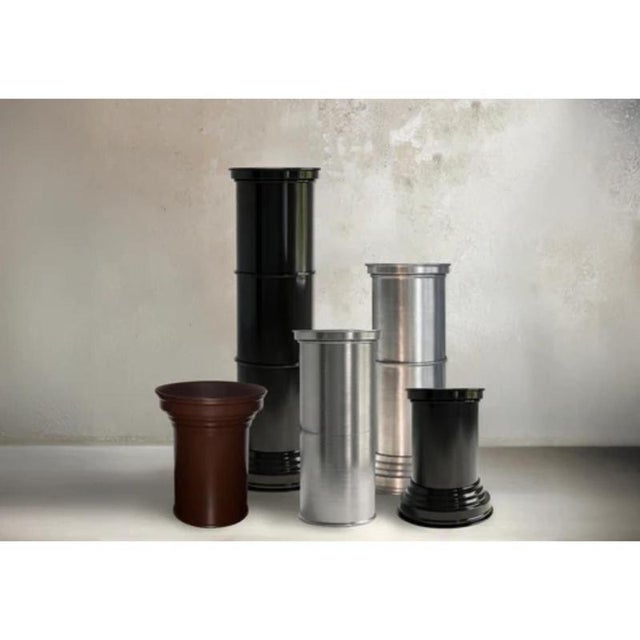 Silver Rl 09 Cylindrical Pedestal in Brushed Aluminum by Caspal For Sale - Image 8 of 9
