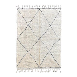 White Authentic Wool Carpet For Sale