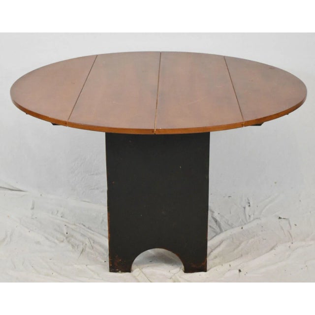 Portsmouth Round Shoefoot Hutch Table Bench Made David T. Smith Ohio