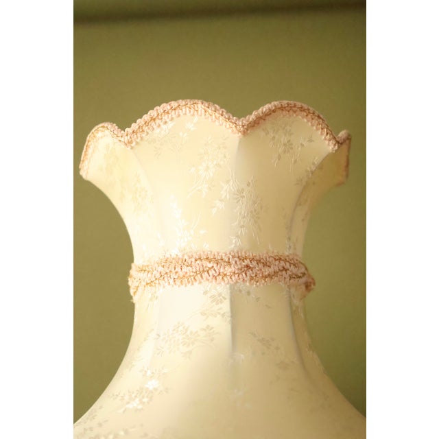 Vintage Italian Figural Porcelain Lamp With Fringed Shade - Courting Musicians Quartet For Sale In New York - Image 6 of 10