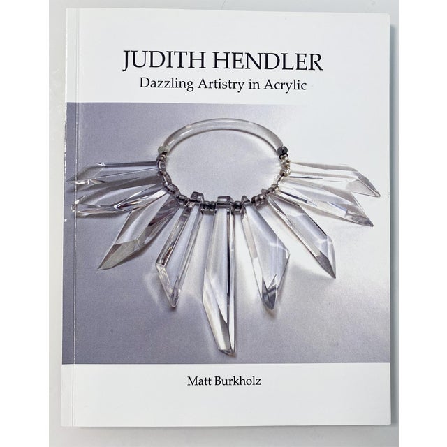 Judith Hendler Clear Acrylic Neck-Ring Choker Necklace For Sale - Image 17 of 18