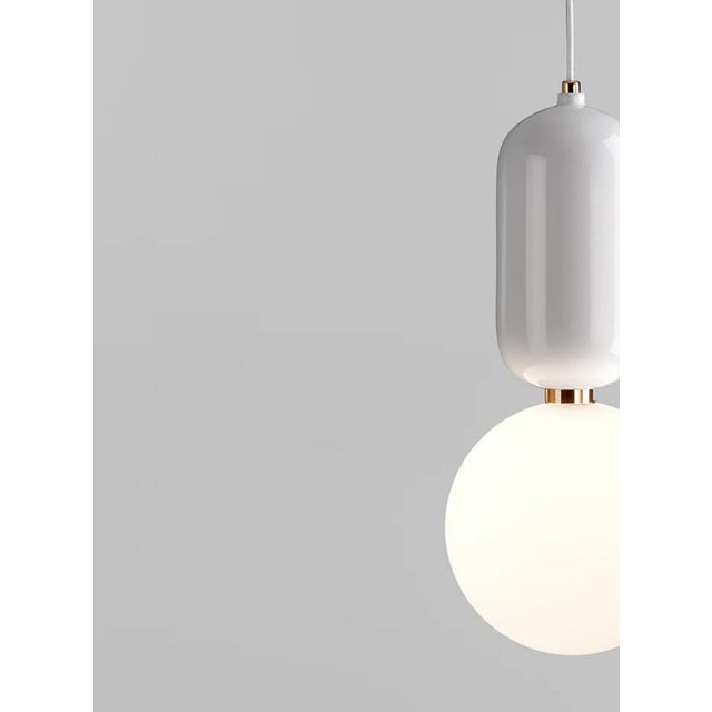White Aballs T Me Suspension Lamp in Ceramic and Glass by Jaime Hayon for Parachilna For Sale - Image 3 of 12