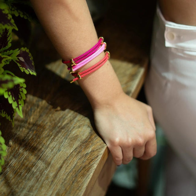 Early 21st Century Neon Pink Glow Adjustable Gold Rope Bracelet For Sale - Image 5 of 9