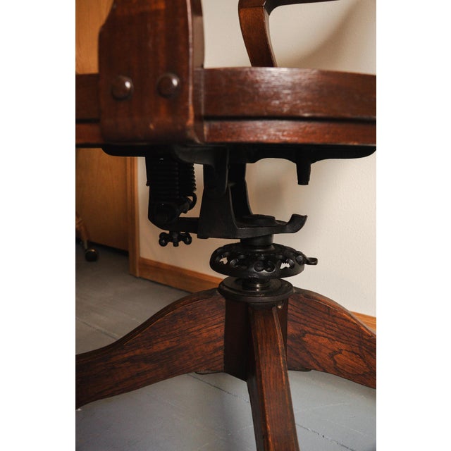 Early 1900's H. Ehrlich & Sons Wood & Black Vinyl Rolling Swivel Office Lawyer's Chair For Sale - Image 11 of 16