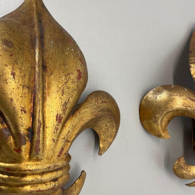 Metal Vintage French Golden Florentiner Lily Wall Lights by Hans Kögl, 1970s, Set of 2 For Sale - Image 7 of 18