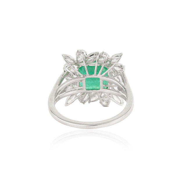 18k Gold 2.85ct Square Emerald & 1.19ct Diamond Cocktail Ring Size 9- Heirloom Jewelry For Sale - Image 9 of 17