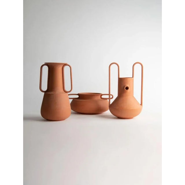 A small collection of vases has been designed around the reinterpretation of the “cannata” (a typical terracotta container...