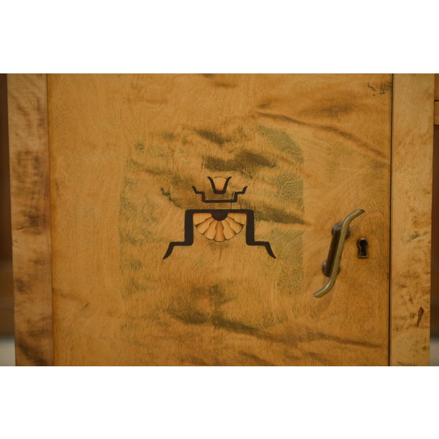 1950s English Desk in Birch Burl with Bee Motif Marquetry, 1950s For Sale - Image 5 of 14