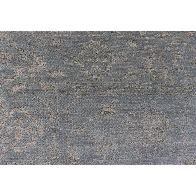Modern Hand-Knotted Rug in Wool With Floral Design in Blue and Gray For Sale - Image 10 of 13