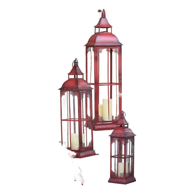 Ornamental Metal Floor Lantern (Set of 3) For Sale