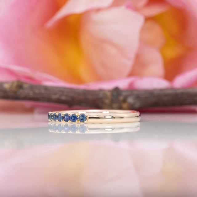 Blue Sapphire Band Ring in Solid 14k Gold - Classic Sapphire Gemstone Band, Size 6.75 For Sale In Columbus - Image 6 of 9